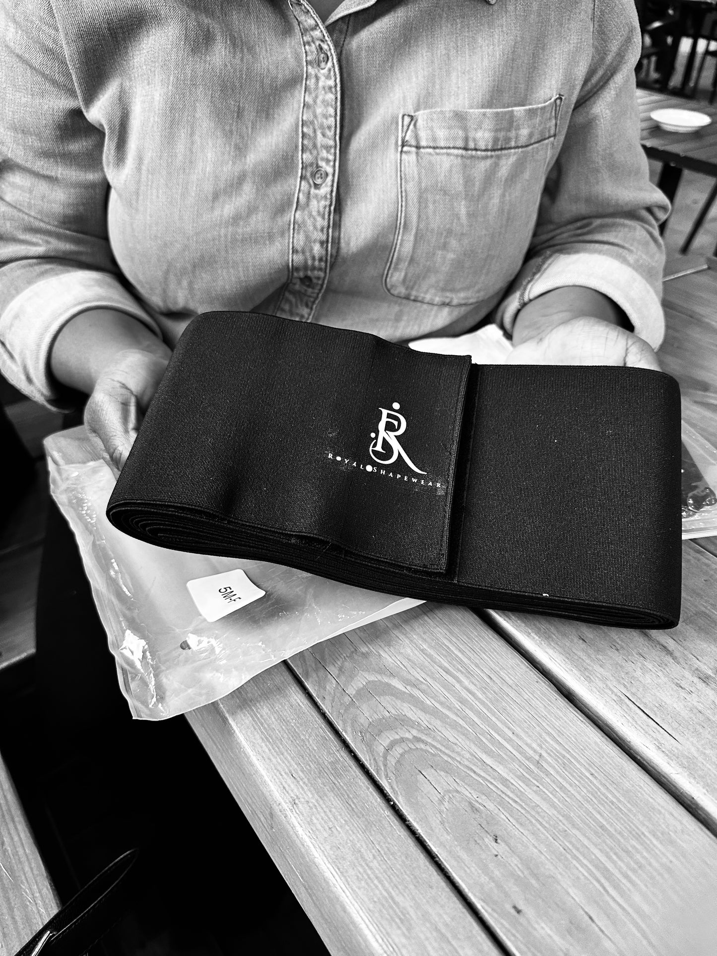 Royally Wrap Me Up (Black)